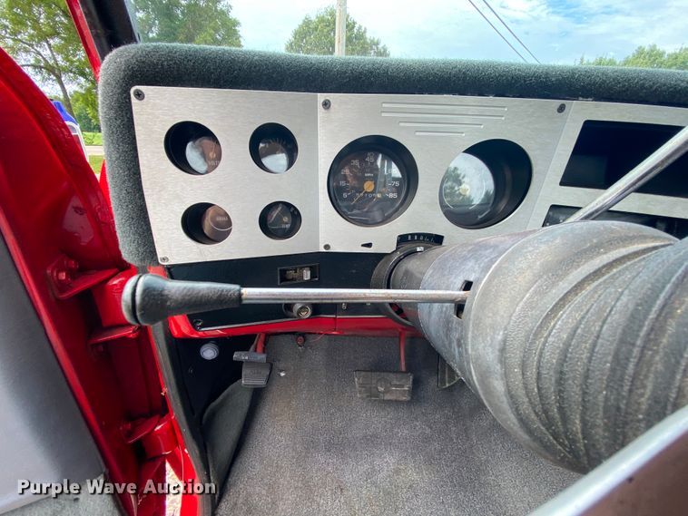 image for item HE9753 1977 Chevrolet  pickup truck