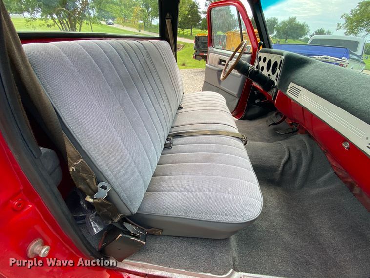 image for item HE9753 1977 Chevrolet  pickup truck