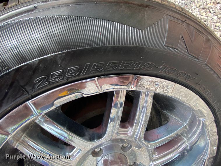 image for item HE9753 1977 Chevrolet  pickup truck