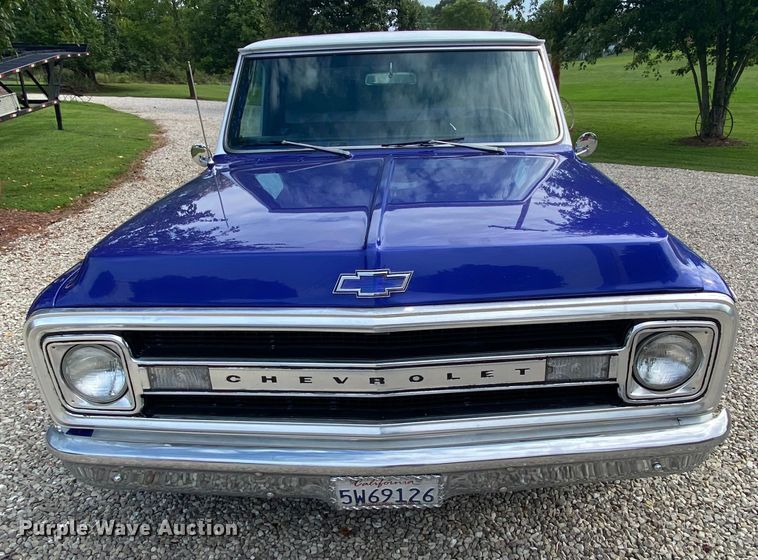 image for item HE9754 1969 Chevrolet C10  pickup truck