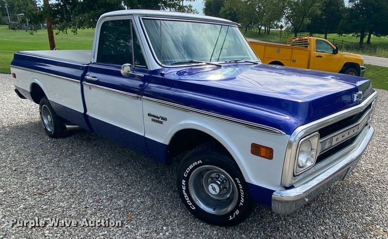 image for item HE9754 1969 Chevrolet C10  pickup truck