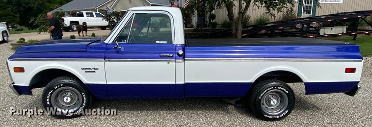 image for item HE9754 1969 Chevrolet C10  pickup truck