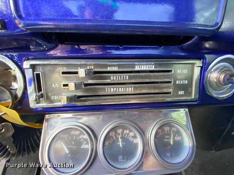 image for item HE9754 1969 Chevrolet C10  pickup truck