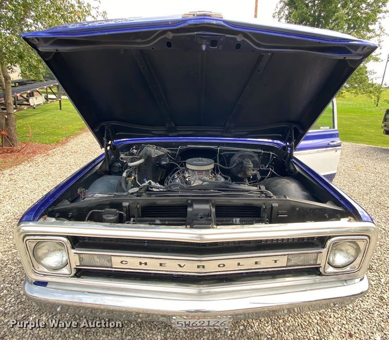 image for item HE9754 1969 Chevrolet C10  pickup truck