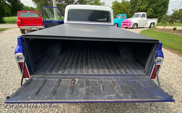 image for item HE9754 1969 Chevrolet C10  pickup truck