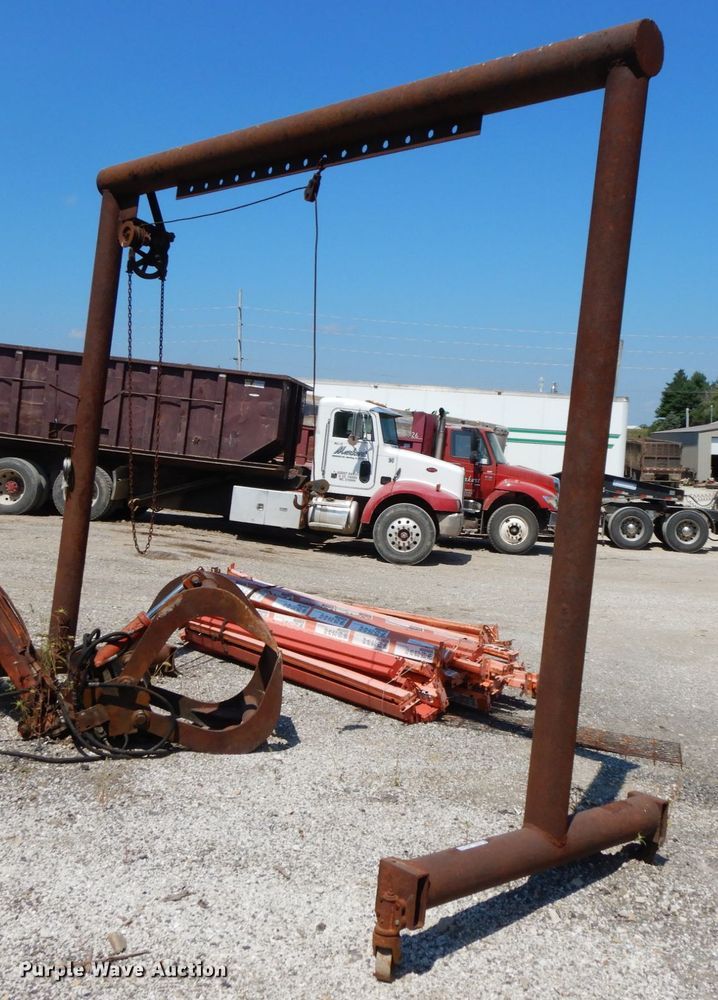 image for item HJ9550 Shop built hoist