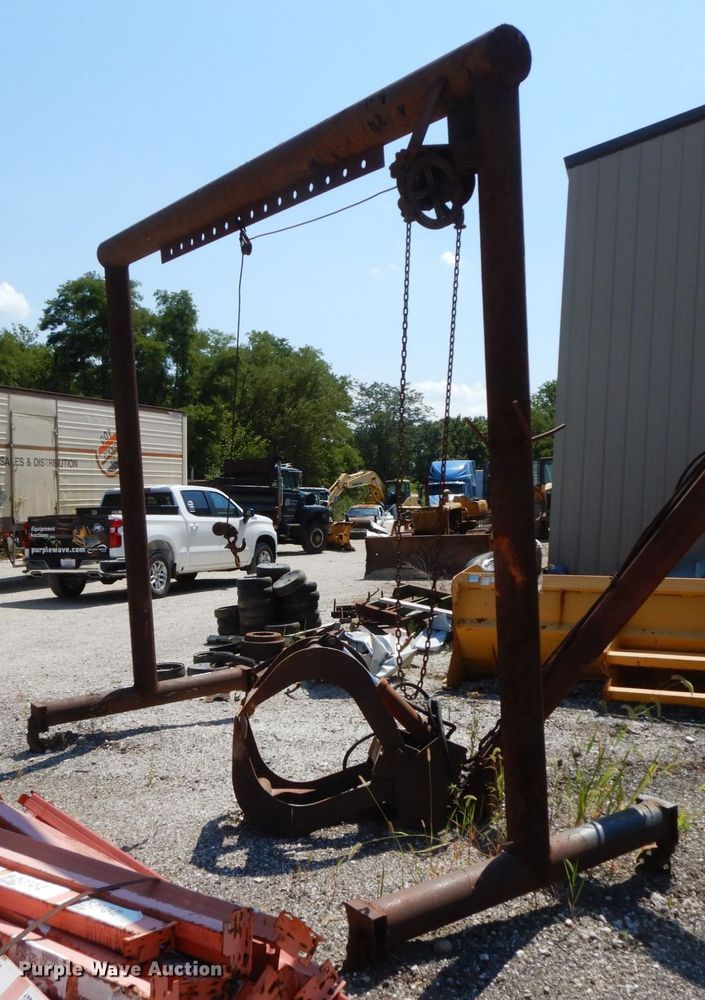 image for item HJ9550 Shop built hoist