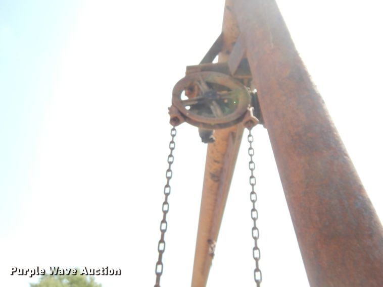 image for item HJ9550 Shop built hoist