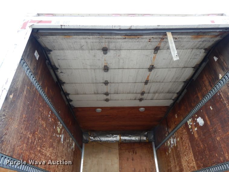 image for item HJ9583 1999 International 4700  box truck