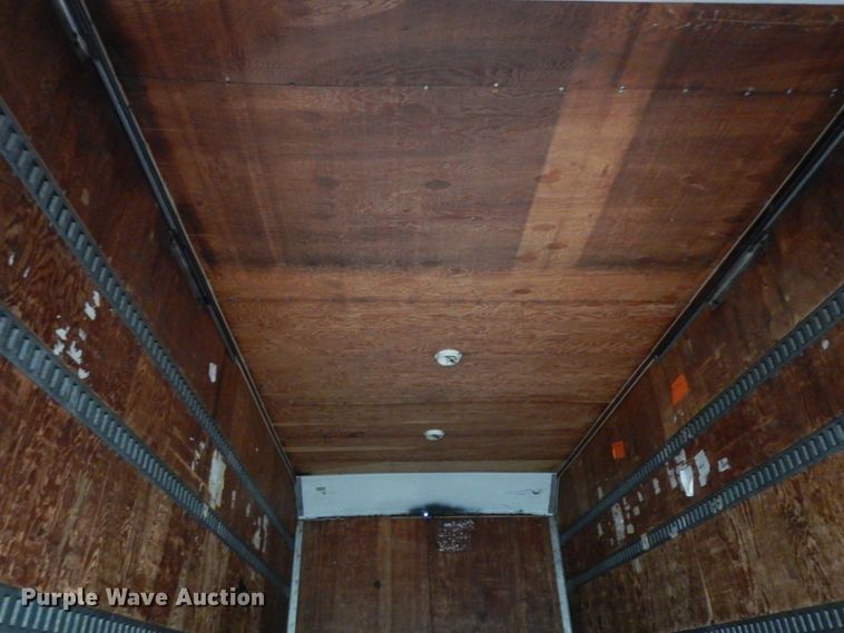 image for item HJ9584 2003 International 4300  box truck