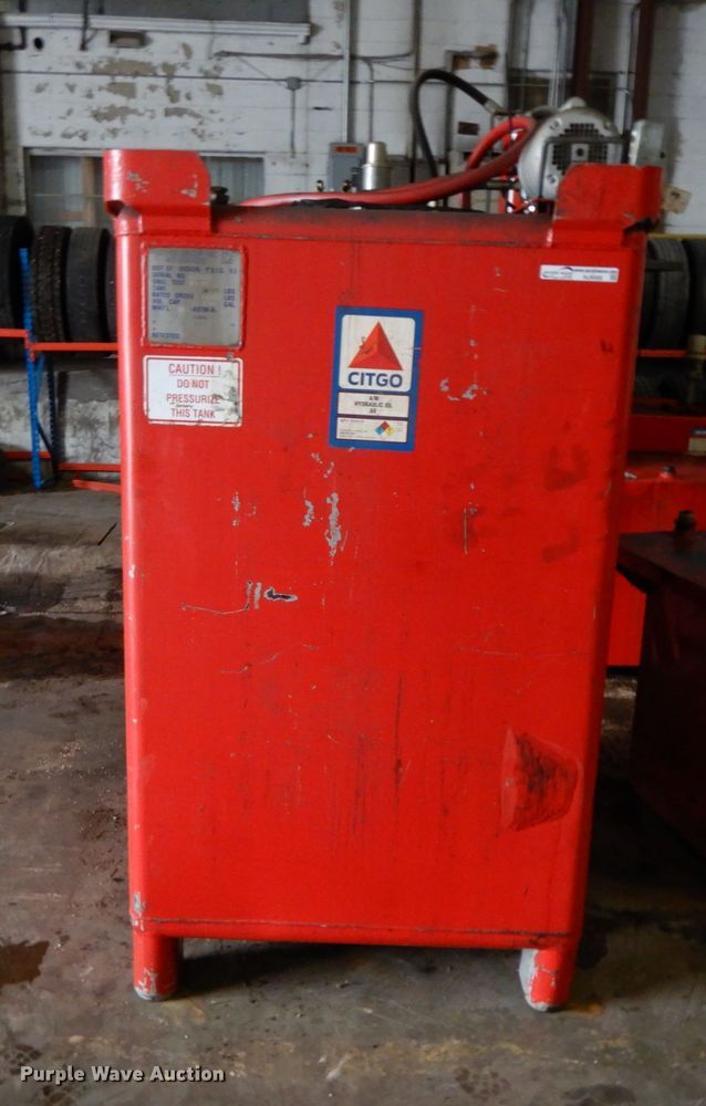 image for item HJ9588 Hoover Group oil tank