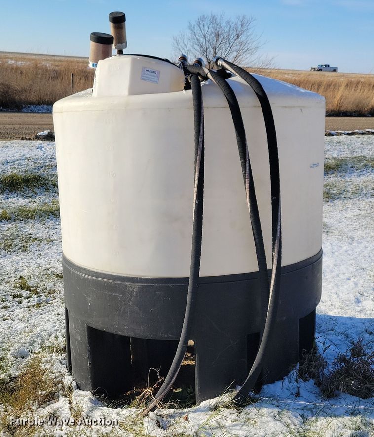 image for item HJ9589 Cone bottom poly tank