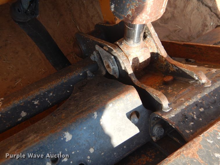 image for item HO9032 2013 Case SR175  skid steer loader