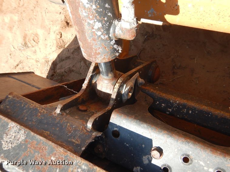 image for item HO9032 2013 Case SR175  skid steer loader