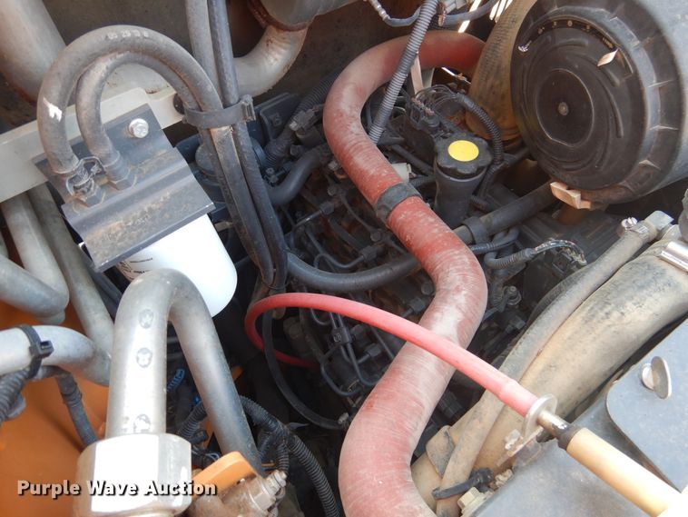 image for item HO9032 2013 Case SR175  skid steer loader