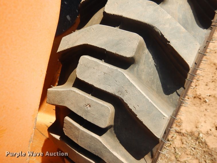 image for item HO9032 2013 Case SR175  skid steer loader