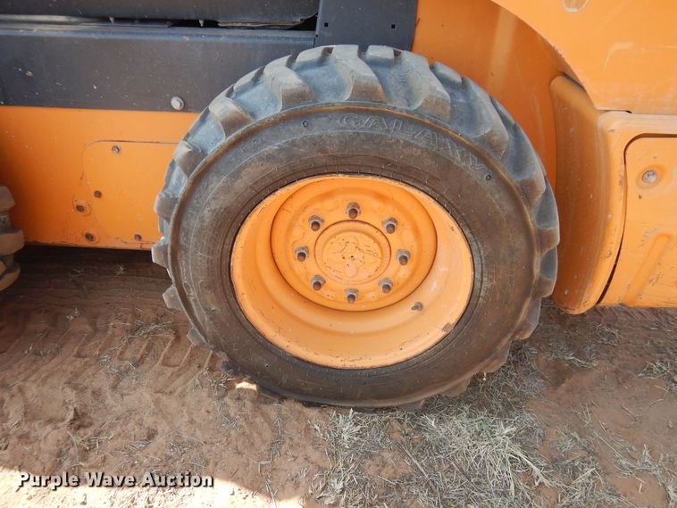 image for item HO9032 2013 Case SR175  skid steer loader