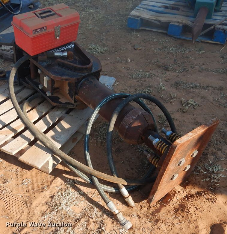 image for item HO9036 Eaco ES30 plate compactor