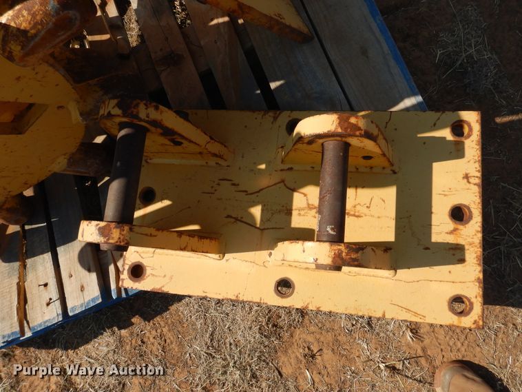 image for item HO9066 American Compaction excavator wheel