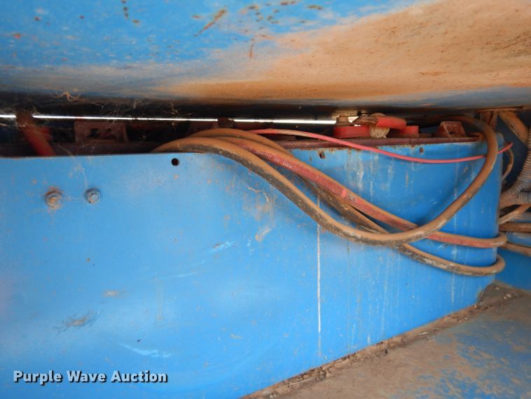 image for item HO9079 Genie G5-1930  scissor lift