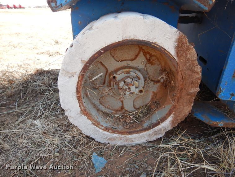 image for item HO9079 Genie G5-1930  scissor lift