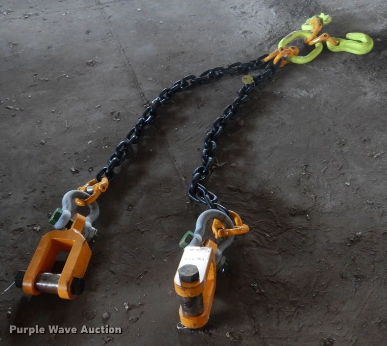 image for item HO9081 (2) sets of lifting chains