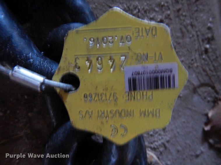 image for item HO9081 (2) sets of lifting chains