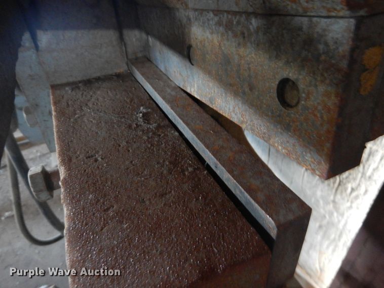 image for item HO9082 Hendley and Whittemore fly wheel metal shear