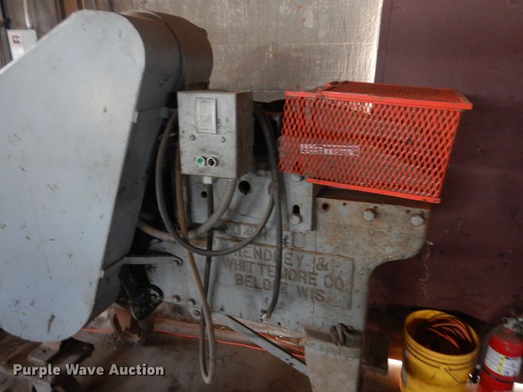 image for item HO9082 Hendley and Whittemore fly wheel metal shear