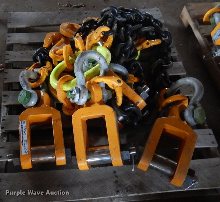 image for item HO9084 (2) sets of lifting chains