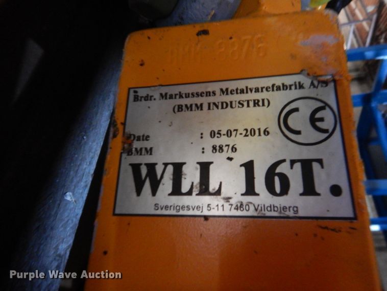 image for item HO9085 (2) sets of lifting chains