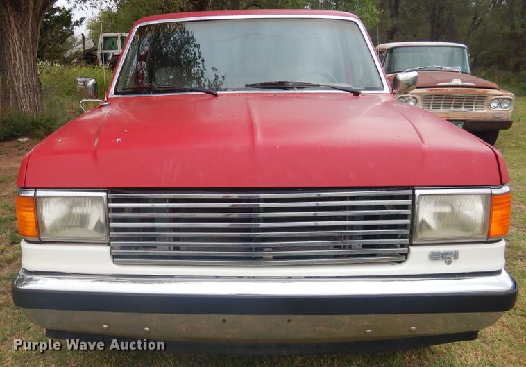image for item HO9134 1988 Ford F150  pickup truck