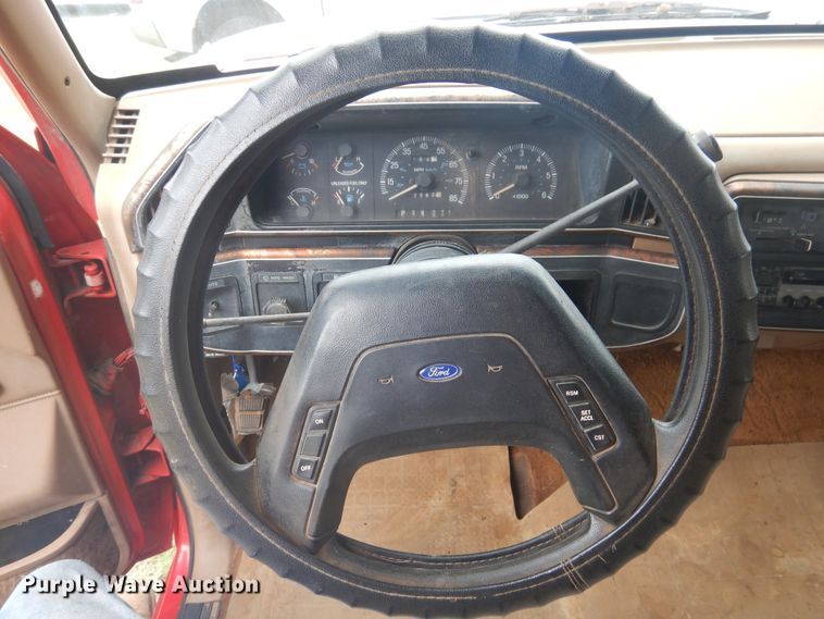 image for item HO9134 1988 Ford F150  pickup truck