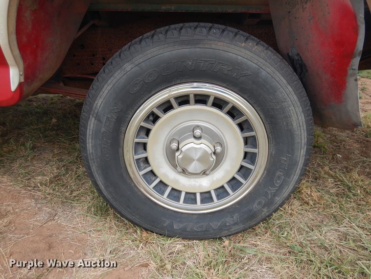 image for item HO9134 1988 Ford F150  pickup truck