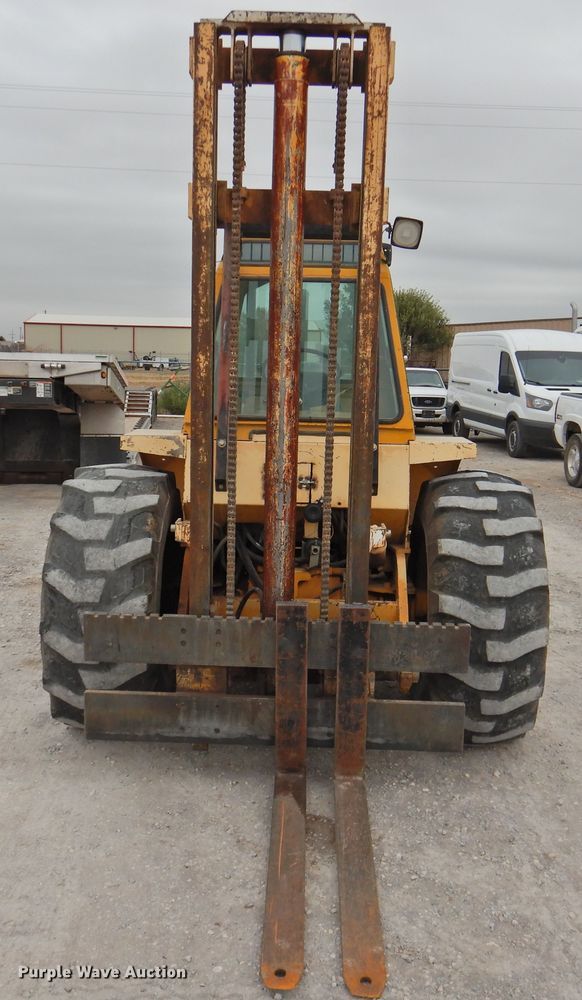 image for item HO9901 1989 John Deere 482C  forklift