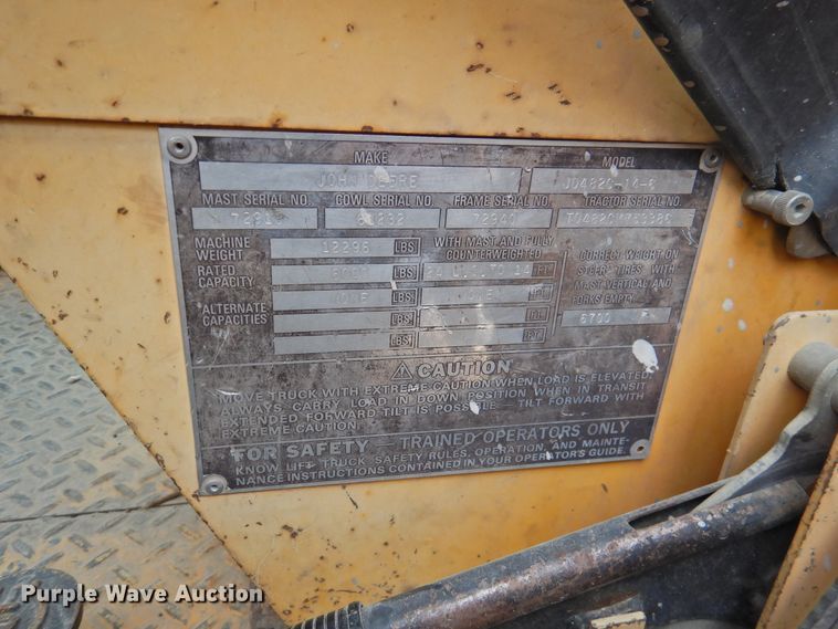 image for item HO9901 1989 John Deere 482C  forklift