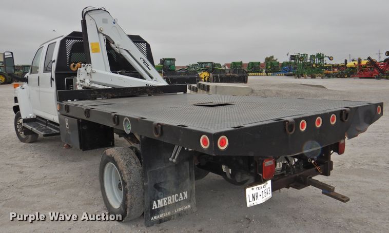 image for item HO9904 2007 Chevrolet C4500  Crew Cab flatbed truck