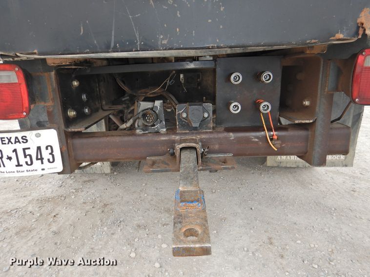 image for item HO9904 2007 Chevrolet C4500  Crew Cab flatbed truck