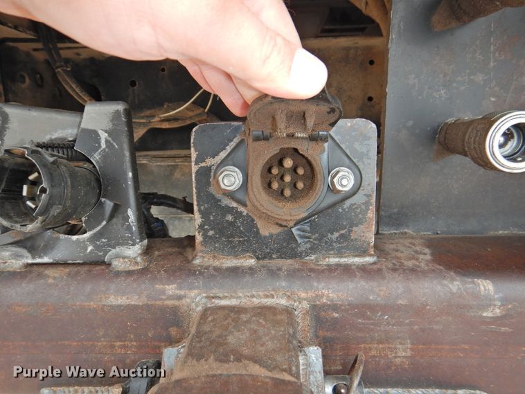 image for item HO9904 2007 Chevrolet C4500  Crew Cab flatbed truck