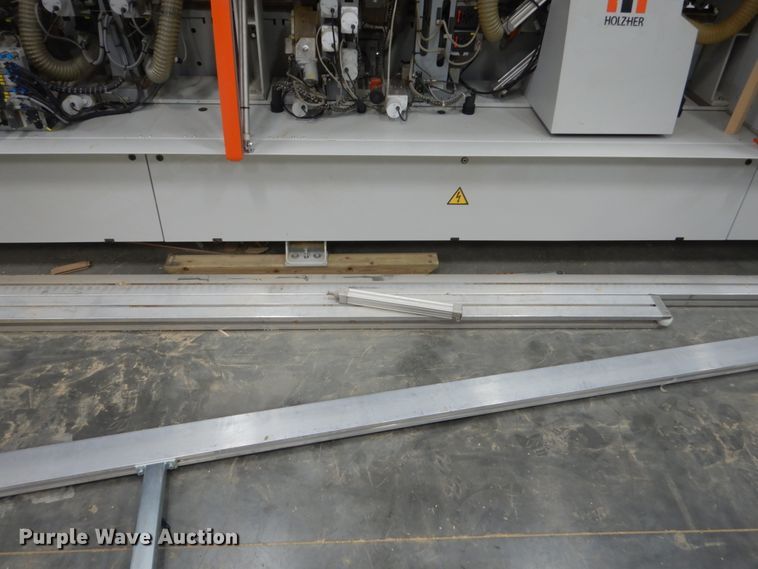 image for item HP9770 2009 Holzer Contriga 1368 edge bander