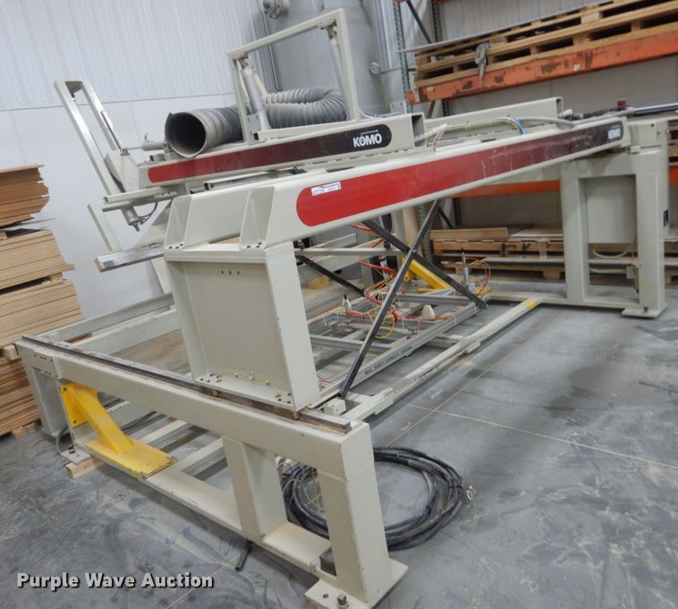 image for item HP9771 2006 Komo MHS LH CNC machine automated loader/unloader and outfeed table