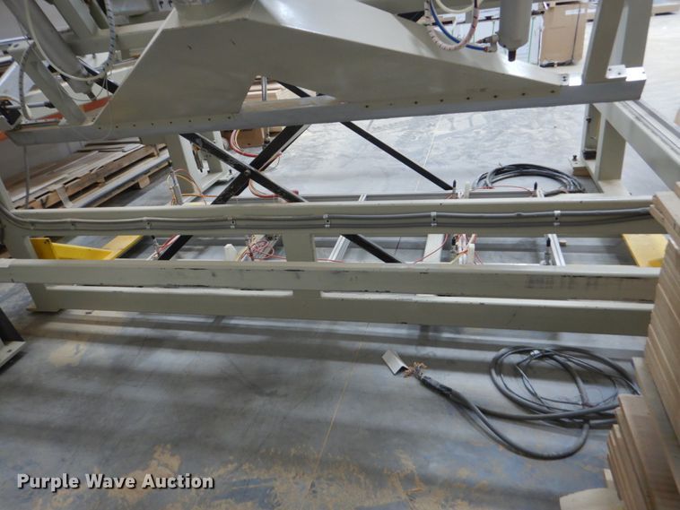 image for item HP9771 2006 Komo MHS LH CNC machine automated loader/unloader and outfeed table