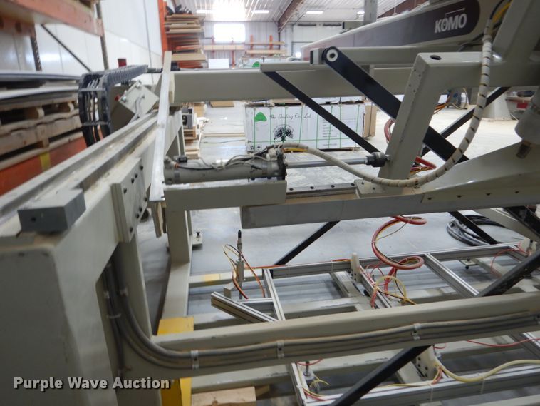 image for item HP9771 2006 Komo MHS LH CNC machine automated loader/unloader and outfeed table