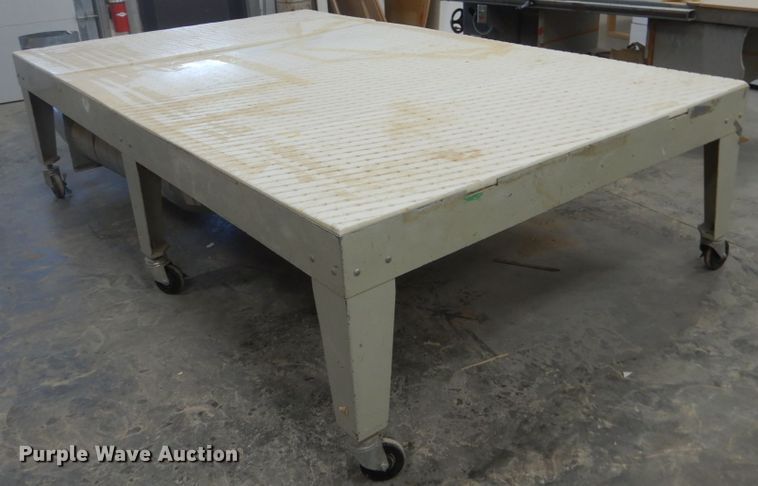 image for item HP9771 2006 Komo MHS LH CNC machine automated loader/unloader and outfeed table