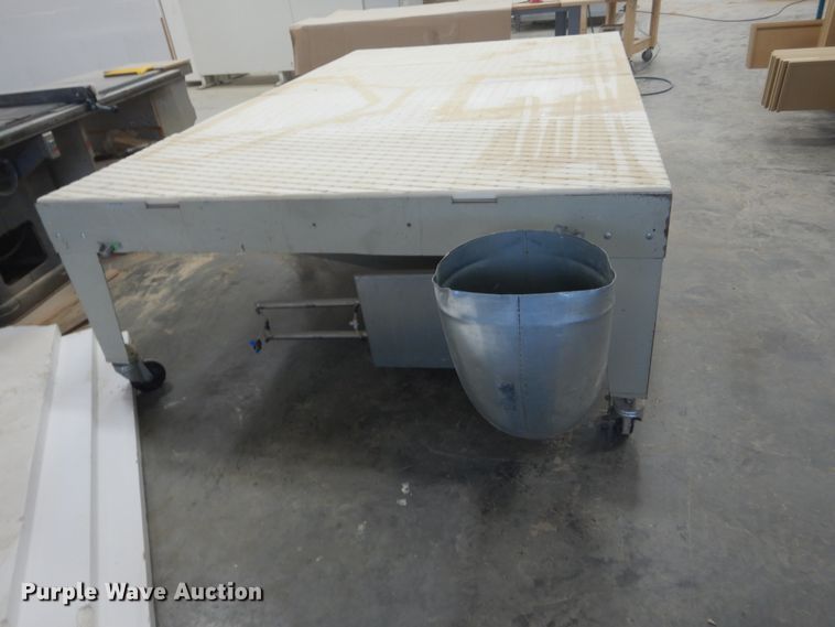 image for item HP9771 2006 Komo MHS LH CNC machine automated loader/unloader and outfeed table