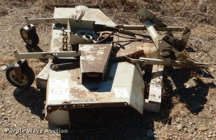 image for item HP9773 International Farmall 100  tractor