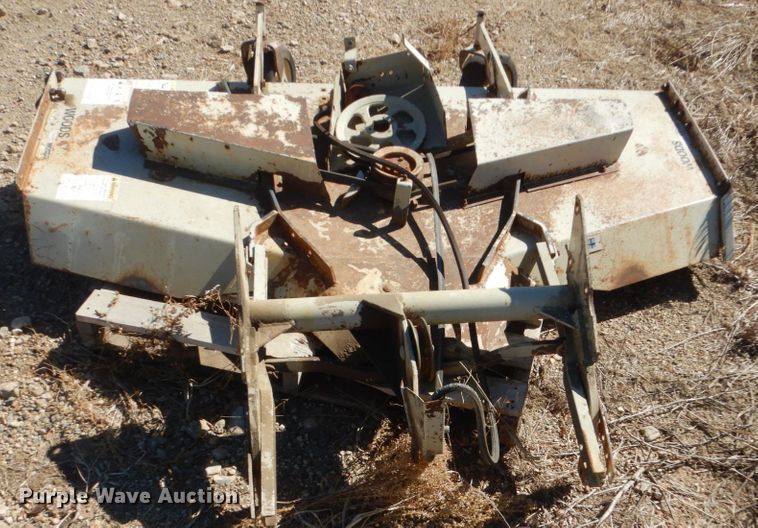 image for item HP9773 International Farmall 100  tractor