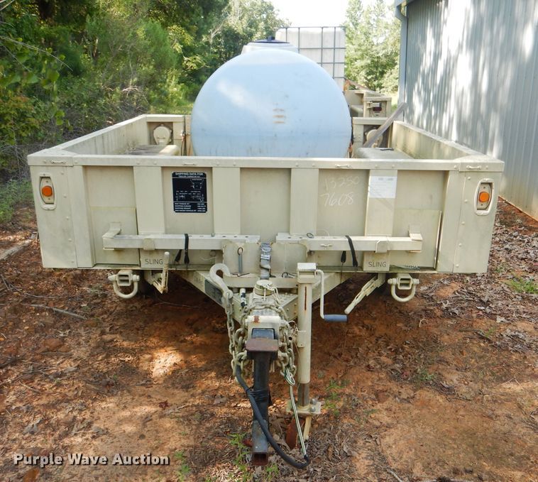 image for item HR9539 2009 cargo trailer