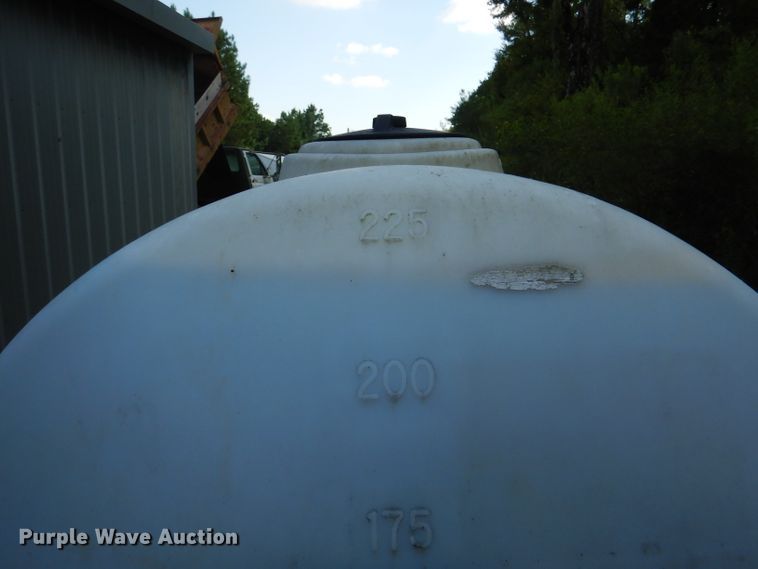 image for item HR9539 2009 cargo trailer