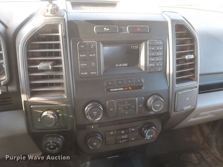 image for item HT9675 2017 Ford F150 XL  SuperCab pickup truck